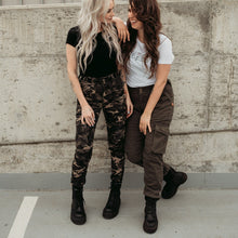 Load image into Gallery viewer, Lara Cargo Olive Green Trousers