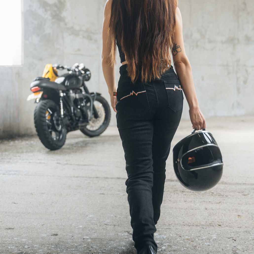 Ellie Black Jeans