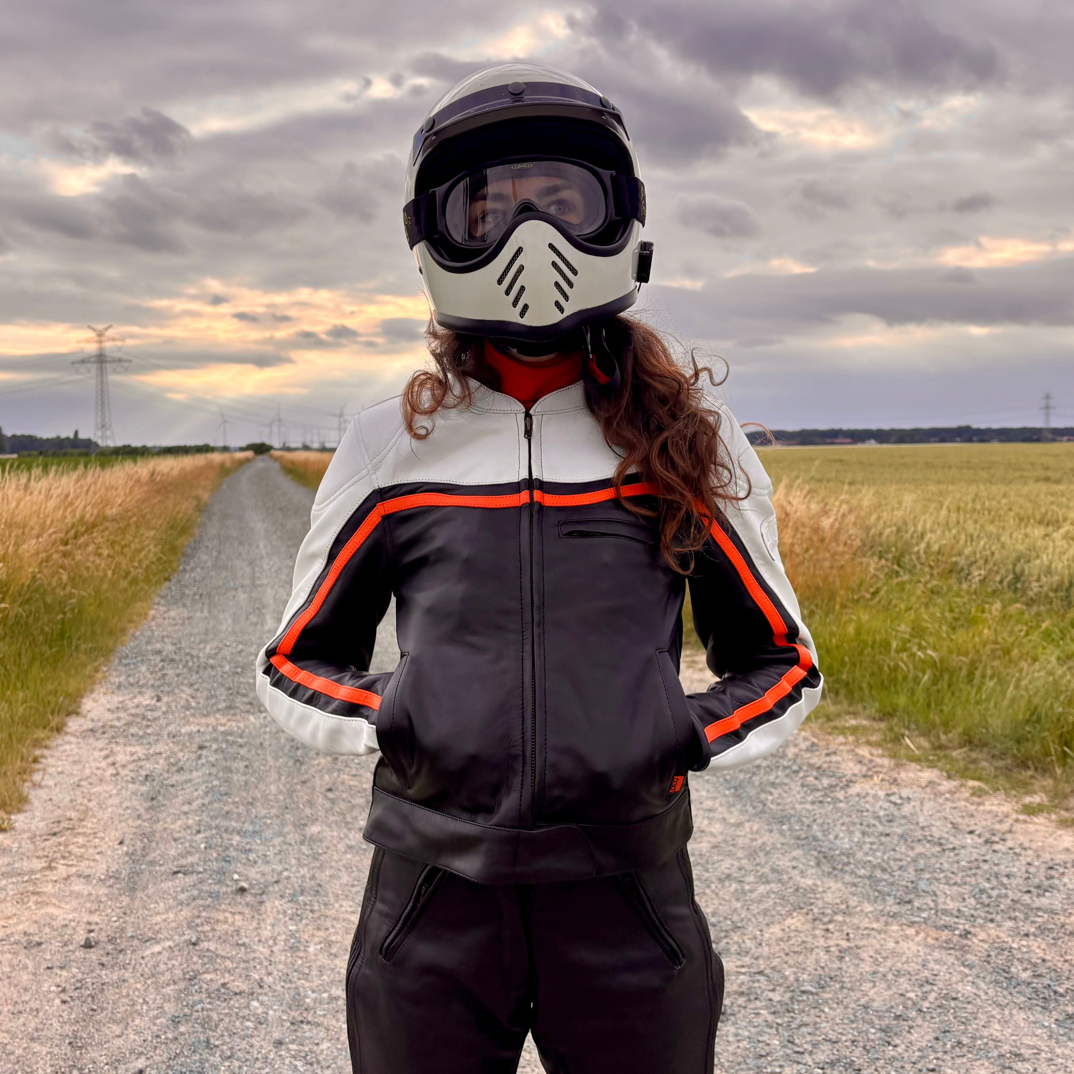 Hayley White Leather Jacket – MotoGirl Ltd